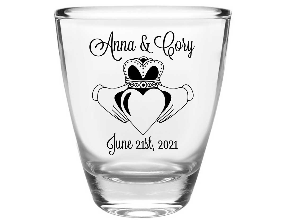 Ireland Love 1A Claddagh Clear 1oz Round Barrel Shot Glasses Irish Wedding Gifts for Guests