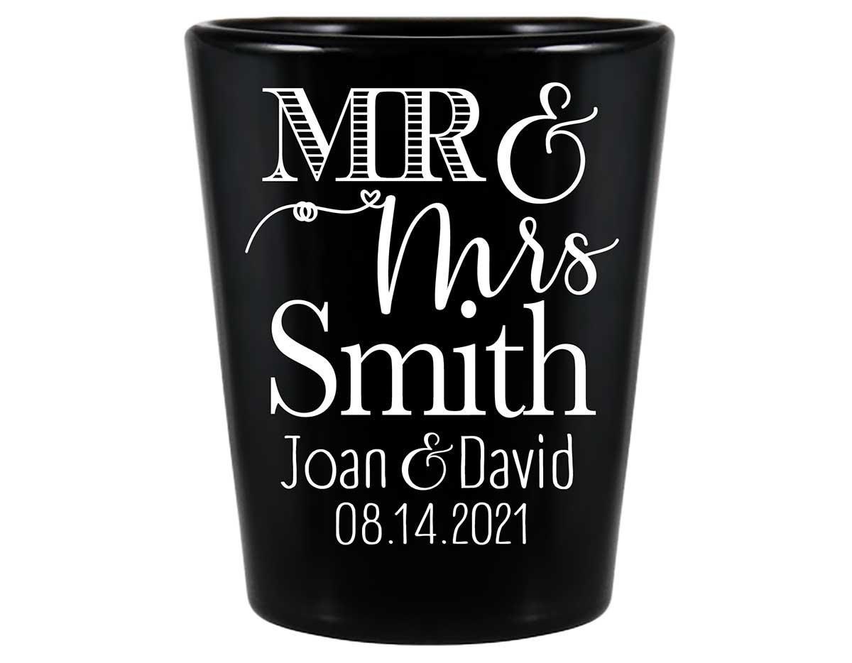 Mr & Mrs 1A Standard 1.5oz Black Shot Glasses Personalized Wedding Gifts for Guests